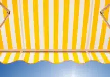 Quels accessoires pour votre banne solaire pour une protection saison après saison